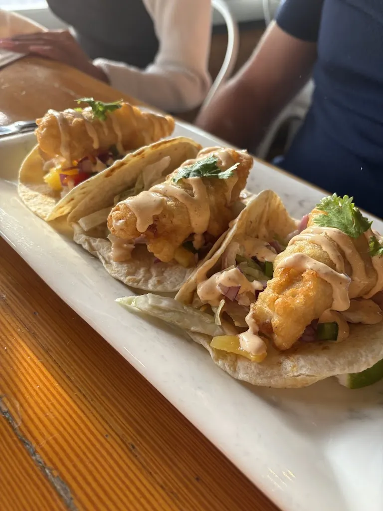 Emilie R_Barnstormer Brew Pub & Bottle Shop_Alliston_review
