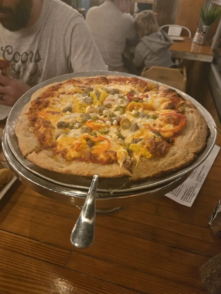 Mathew Warren_Barnstormer Brew Pub & Bottle Shop_Alliston_review