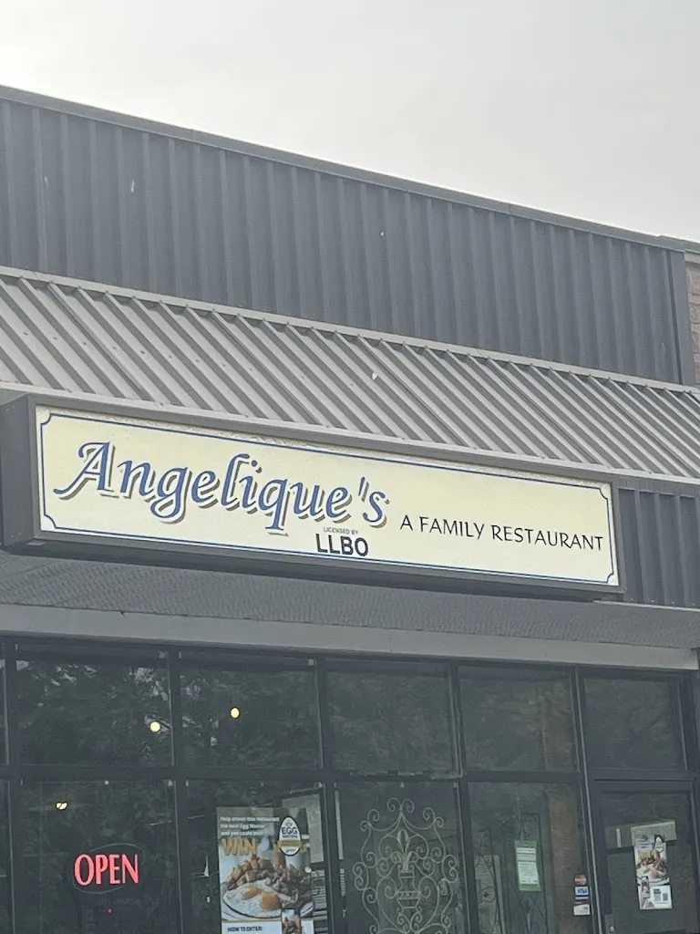 Angelique's Family Restaurant restaurante en Ajax