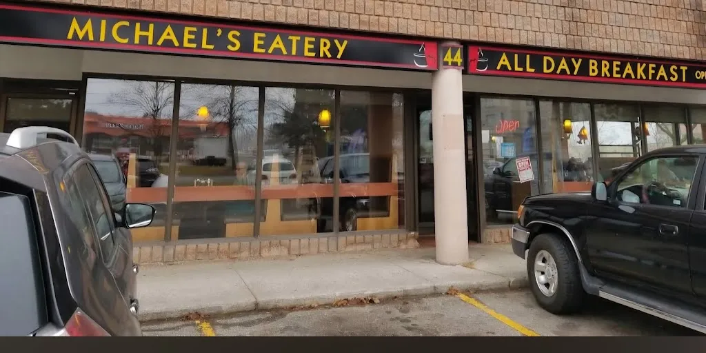 Michael's Eatery restaurante en Ajax