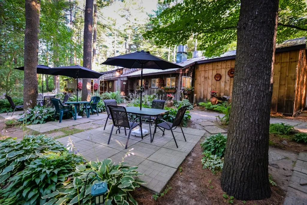 Pinecroft restaurante en Aylmer