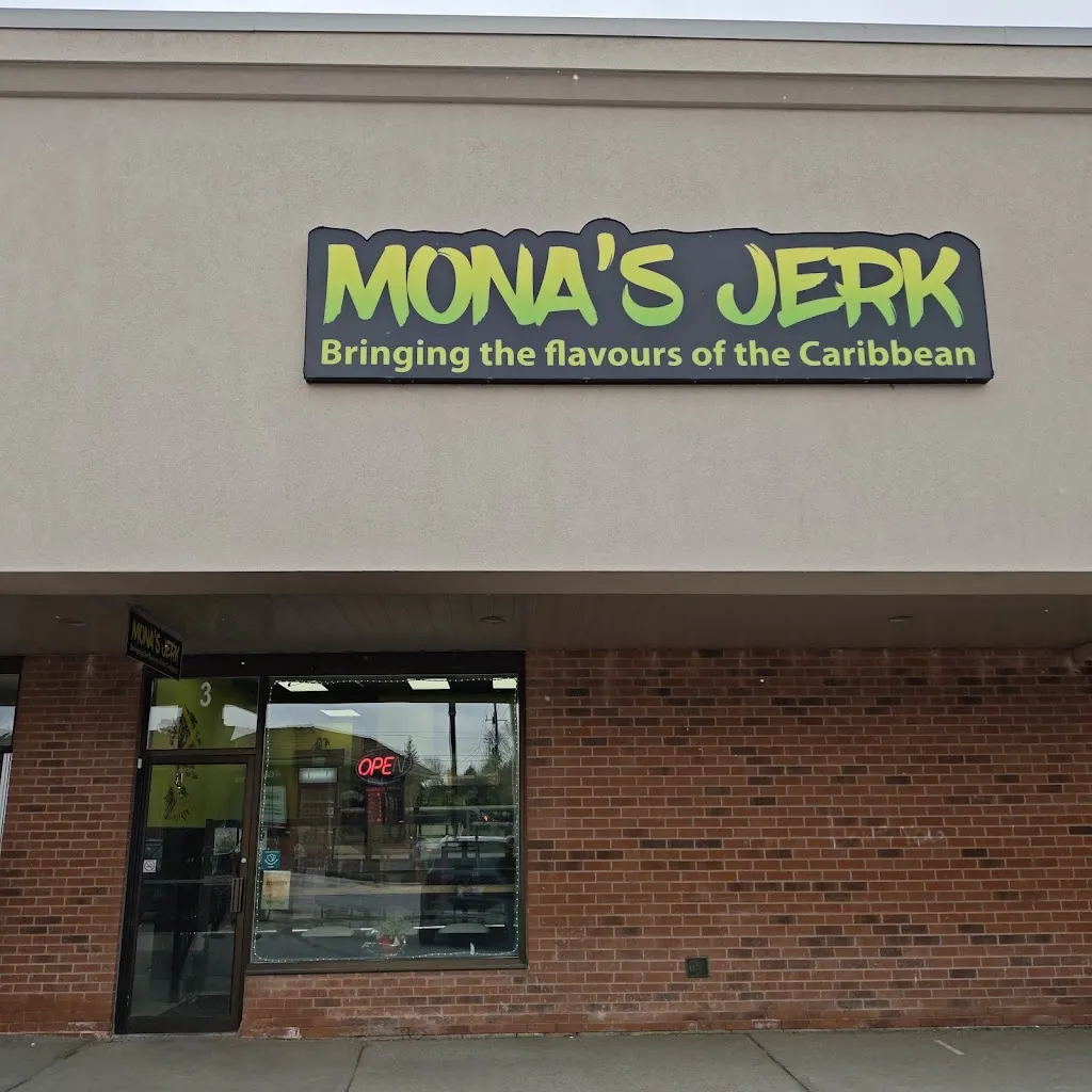 Mona’s Jerk restaurante en Angus