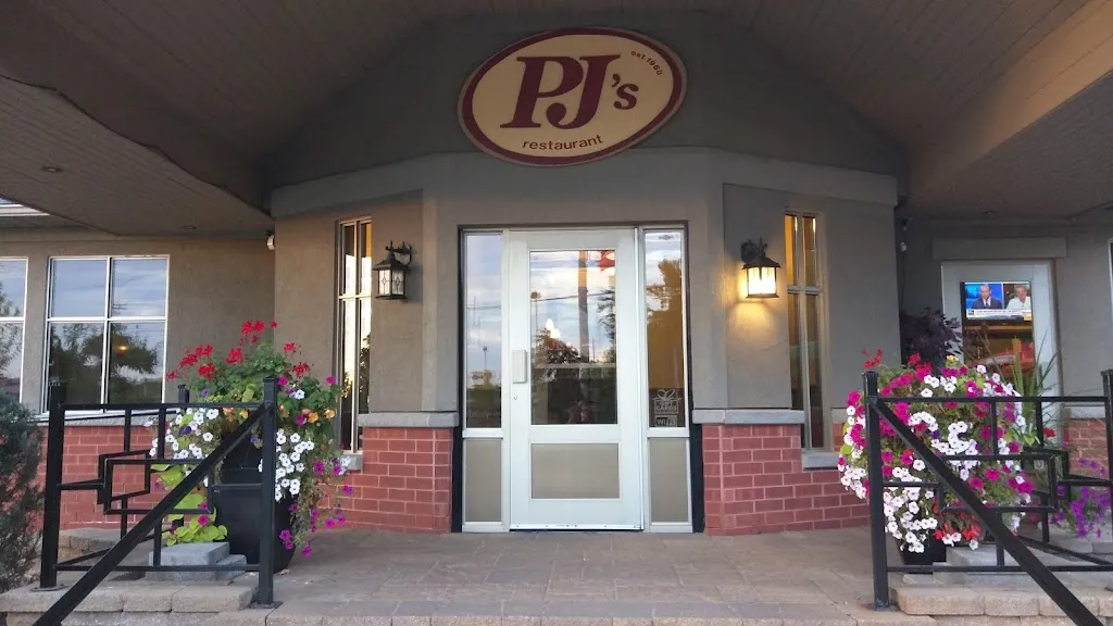 PJ's Restaurant Dining Lounge restaurante en Arnprior