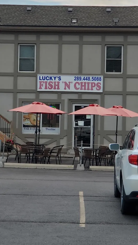 Luckys Fish N Chips_Binbrook_slider_imagen_1