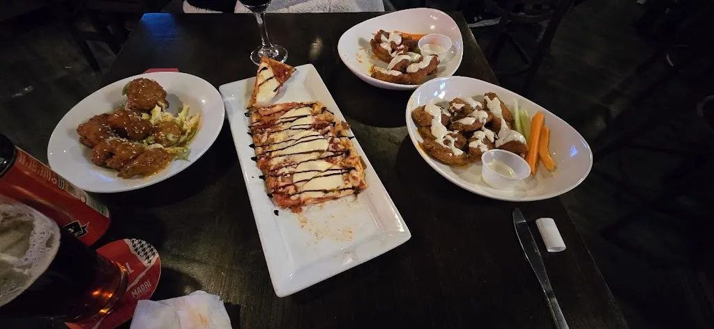 Matt Bondo_Slye Fox Binbrook_Binbrook_review
