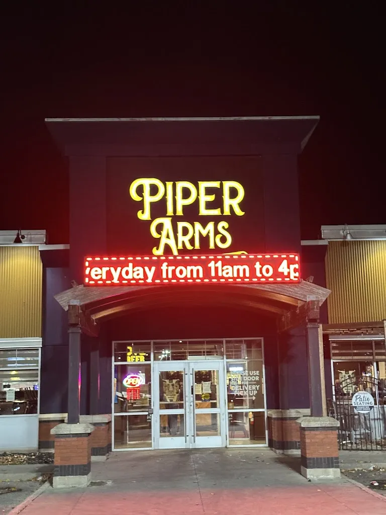 Piper Arms Brantford restaurante en Brant