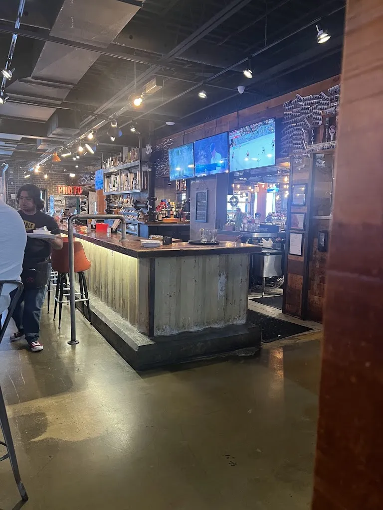 Sociable Kitchen + Tavern_Brant_slider_imagen_3
