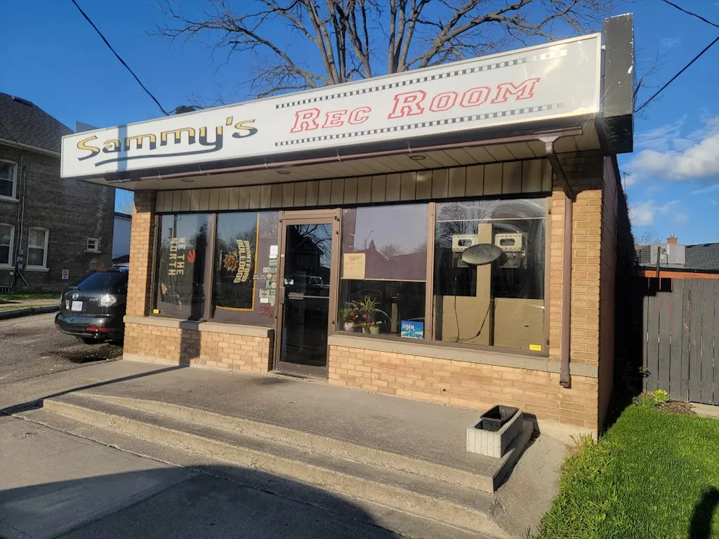 Sammy's Rec Room restaurante en Brant