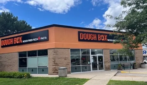 DoughBox Wood Fired Pizza & Pasta - Brantford restaurante en Brant