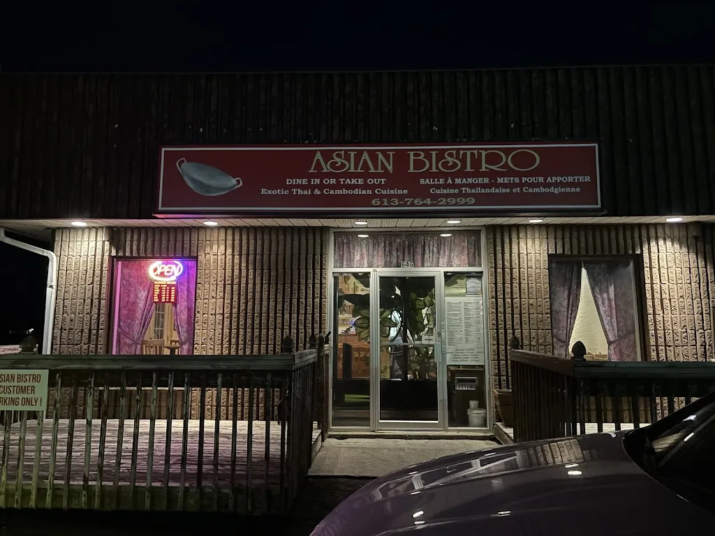 Asian Bistro restaurante en Casselman
