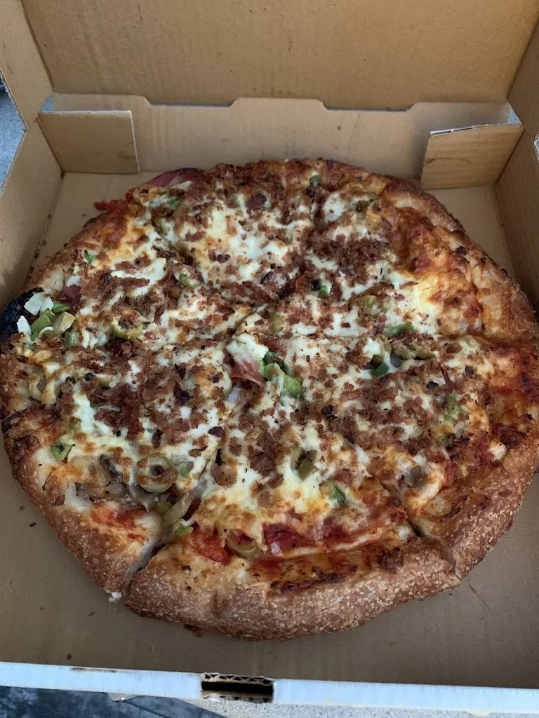 Menu_Eric's Pizza_Casselman_image_old_1