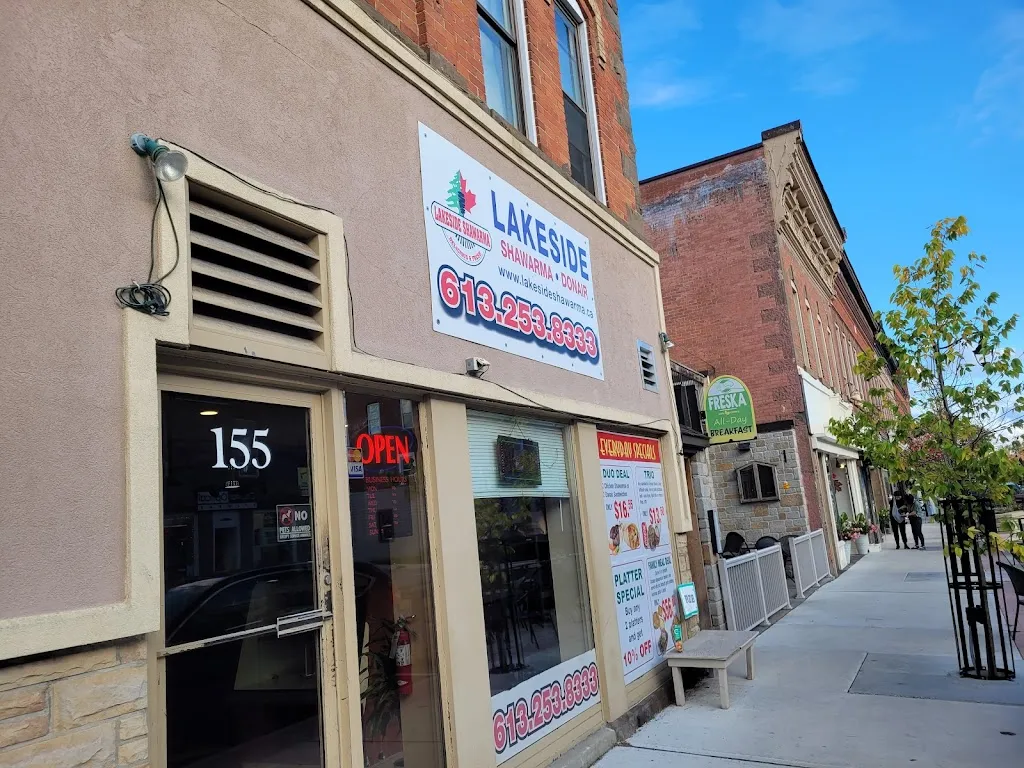 Lakeside Shawarma restaurant in Carleton Place