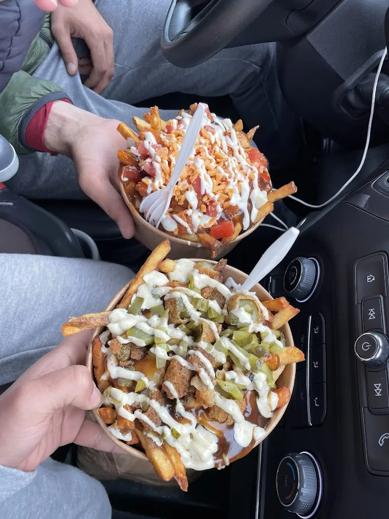 Keith Dela Pena_The Crispy Spud_Carleton Place_review