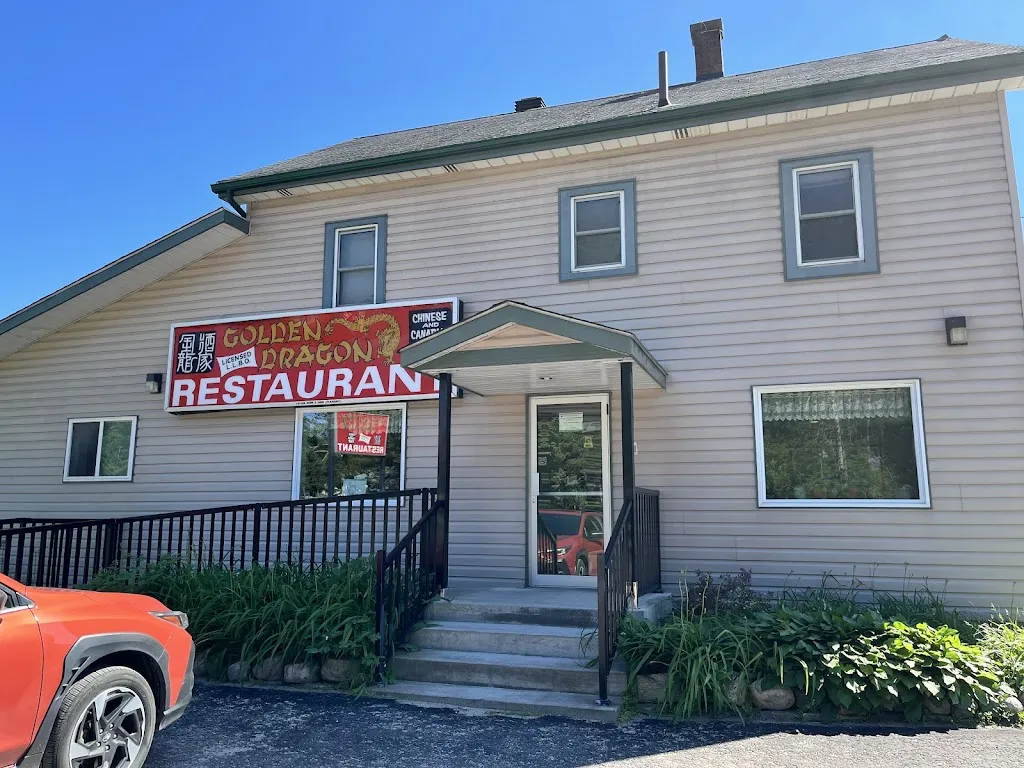 Golden Dragon Restaurant restaurante en Deep River