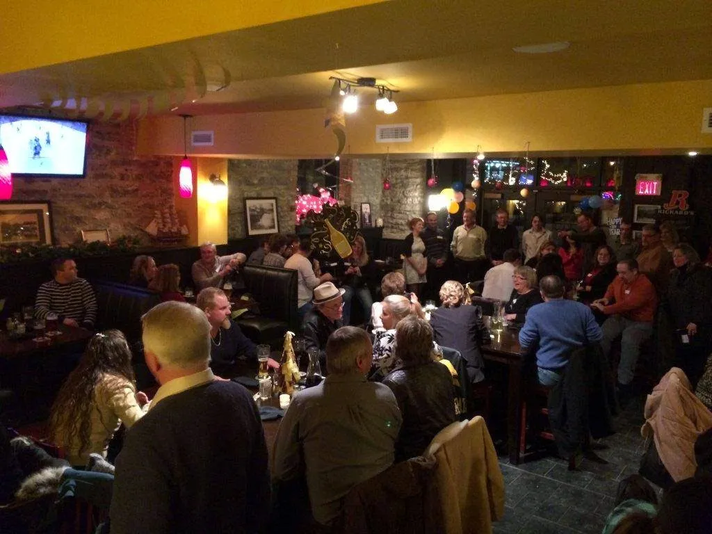 The Waterfront River Pub and Terrace restaurant à Greater Napanee