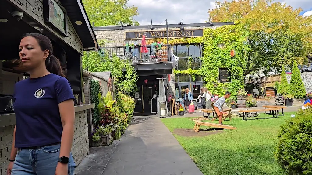 The Waterfront River Pub and Terrace_Greater Napanee_slider_image_2