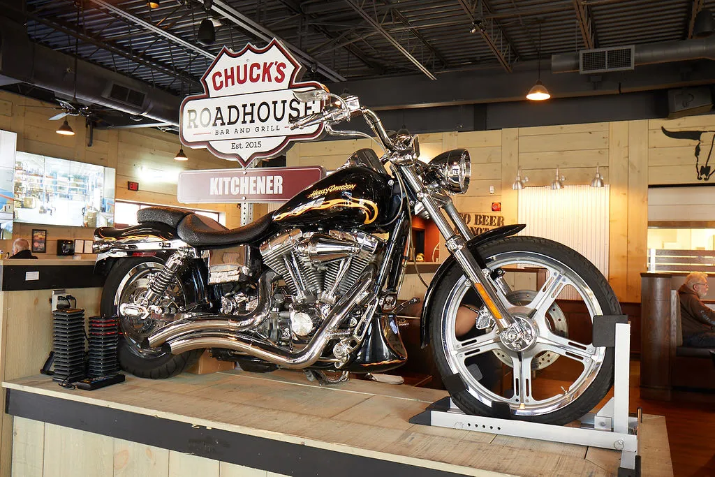 Chuck's Roadhouse Bar & Grill restaurante en Goderich
