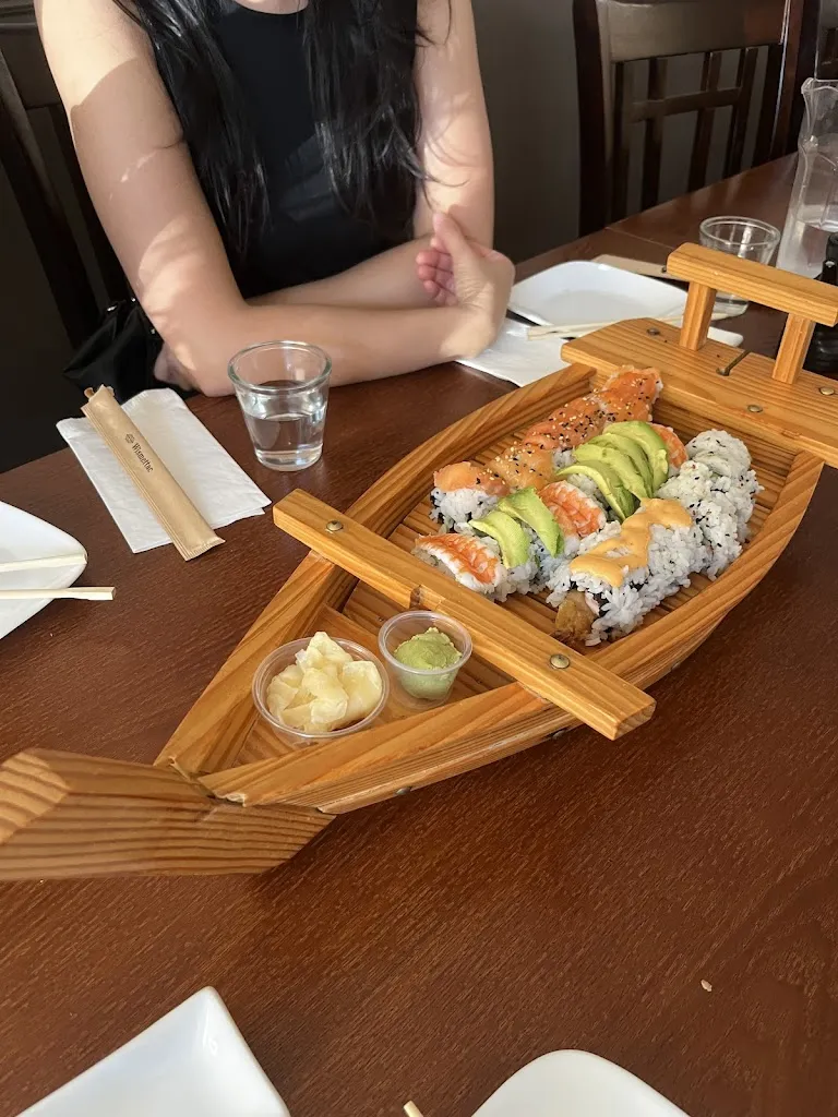 Julianh Wu_West Sushi_Goderich_review