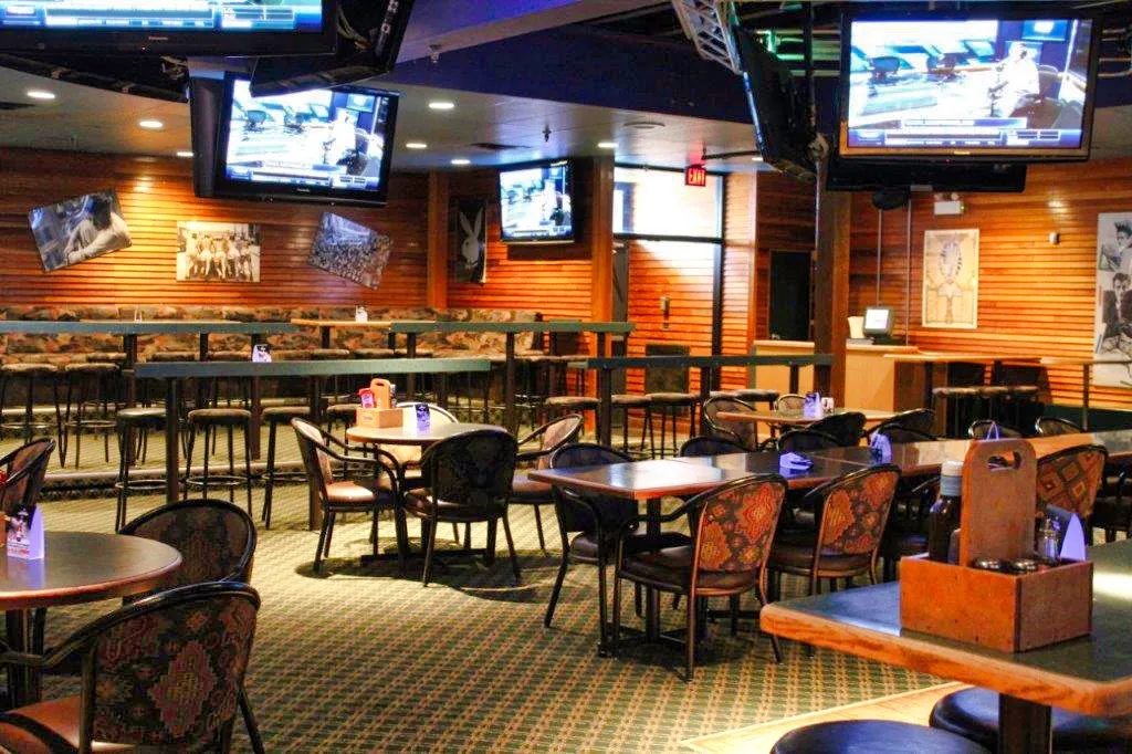 Rockies Bar & Grill restaurant in Grande Cache