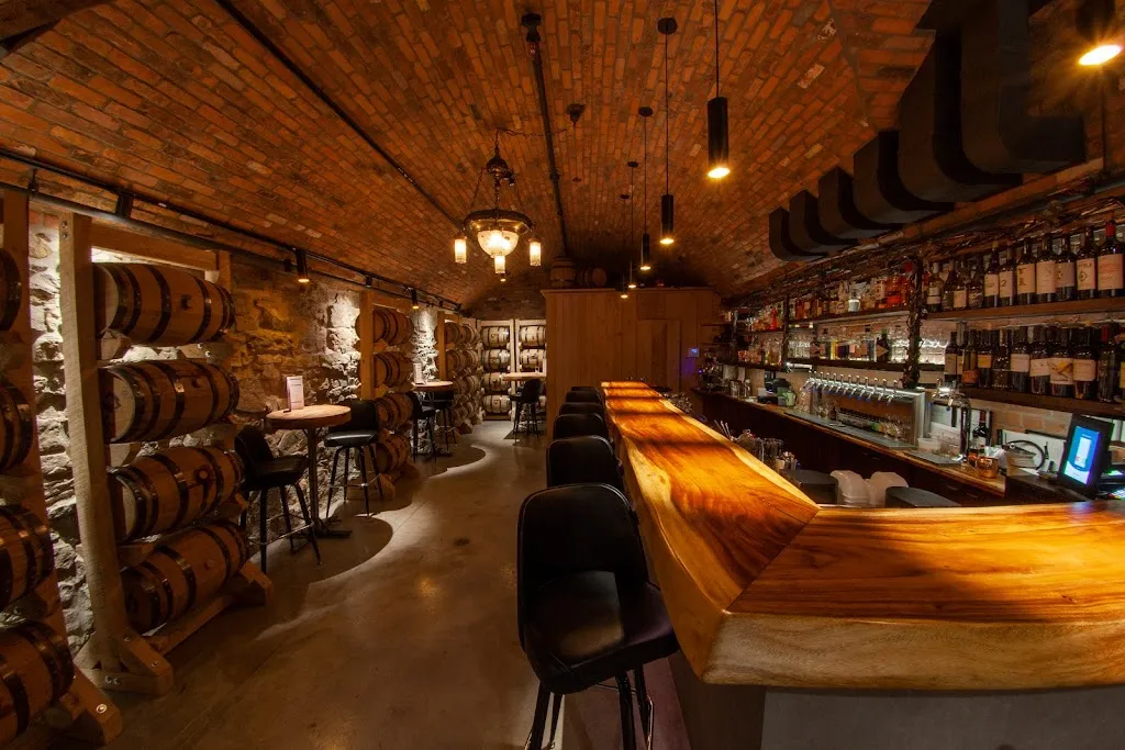 Brothers Grimm Bistro restaurante en Hamilton