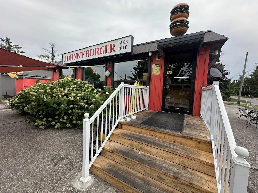 Johnny Burger_Innisfil_slider_imagen_1