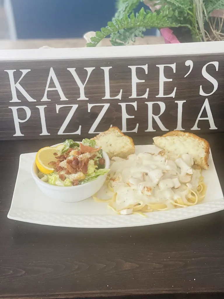 Kaylee's Pizzeria_Kapuskasing_slider_bild_3