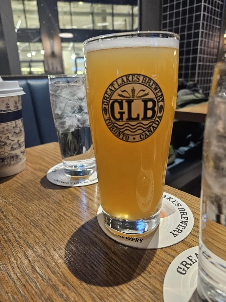 Justine Dos Santos_Great Lakes Brewpub & Retail Store_Jarvis_review