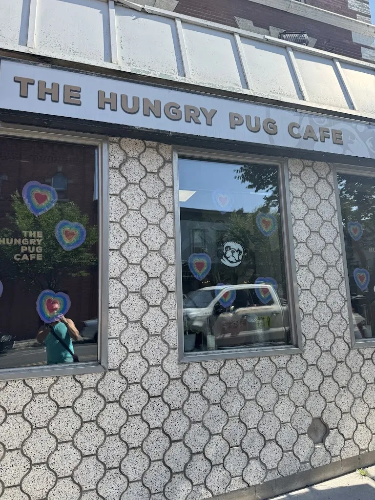 The Hungry Pug Cafe restaurante en Kenora