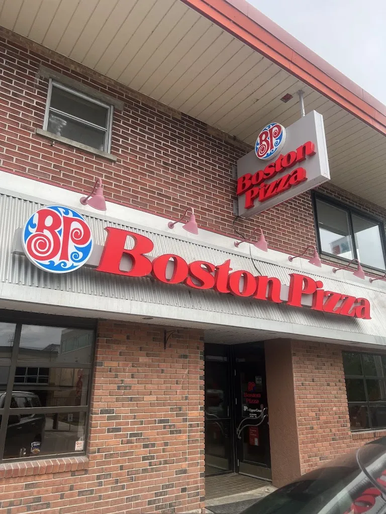 Boston Pizza restaurante en Kenora