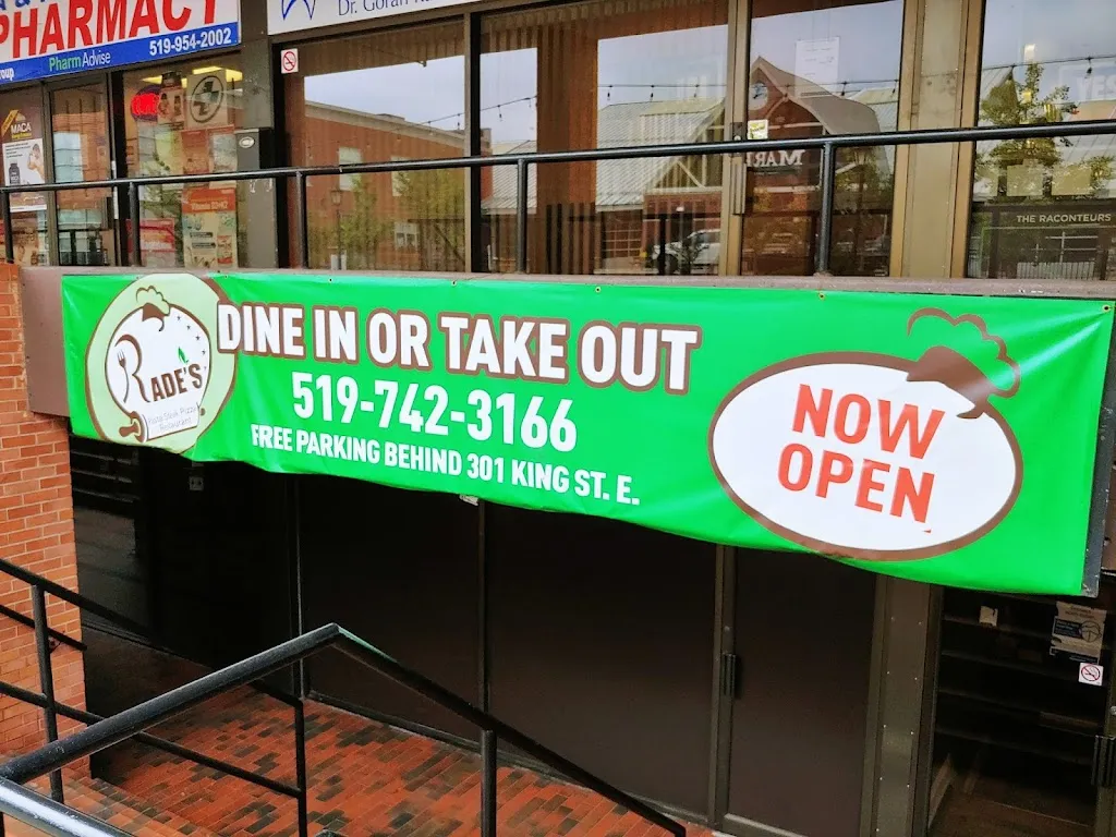 Rade's Restaurant restaurante en Kitchener