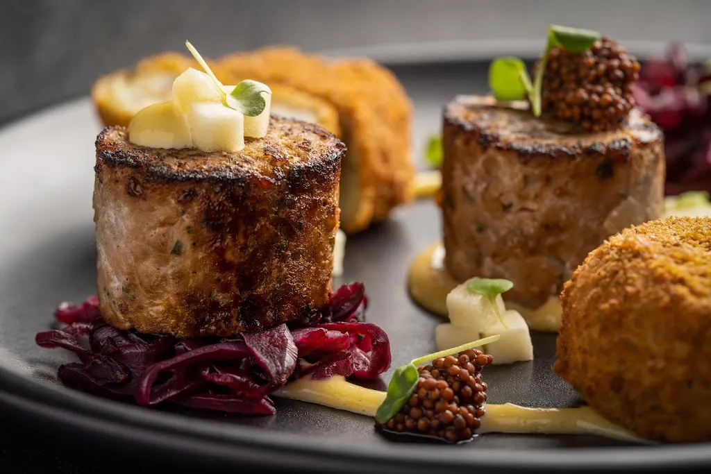 hōm Restaurant_Listowel_slider_image_3
