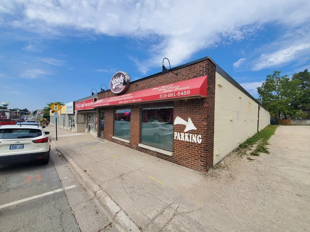 Veky's International Cuisine restaurante en Listowel