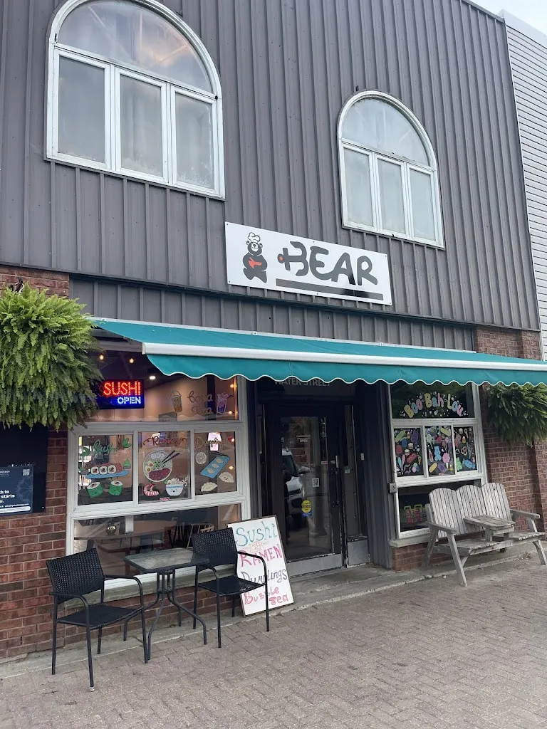 BEAR restaurante en Manitoulin District