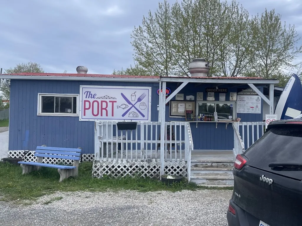 The Port restaurante en Manitoulin District