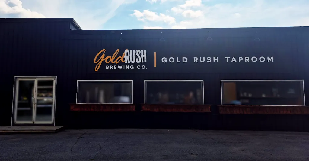 Gold Rush Brewing Co. ristorante a Madoc