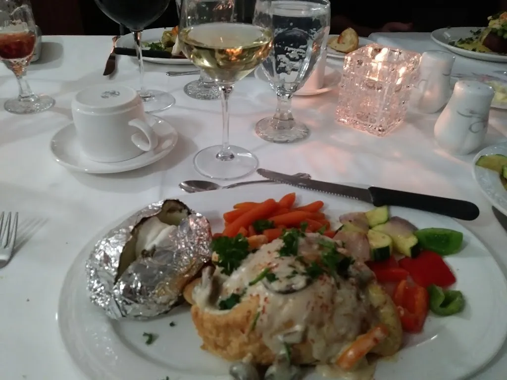 Menu_Royal Coachman_Napanee_image_old_1
