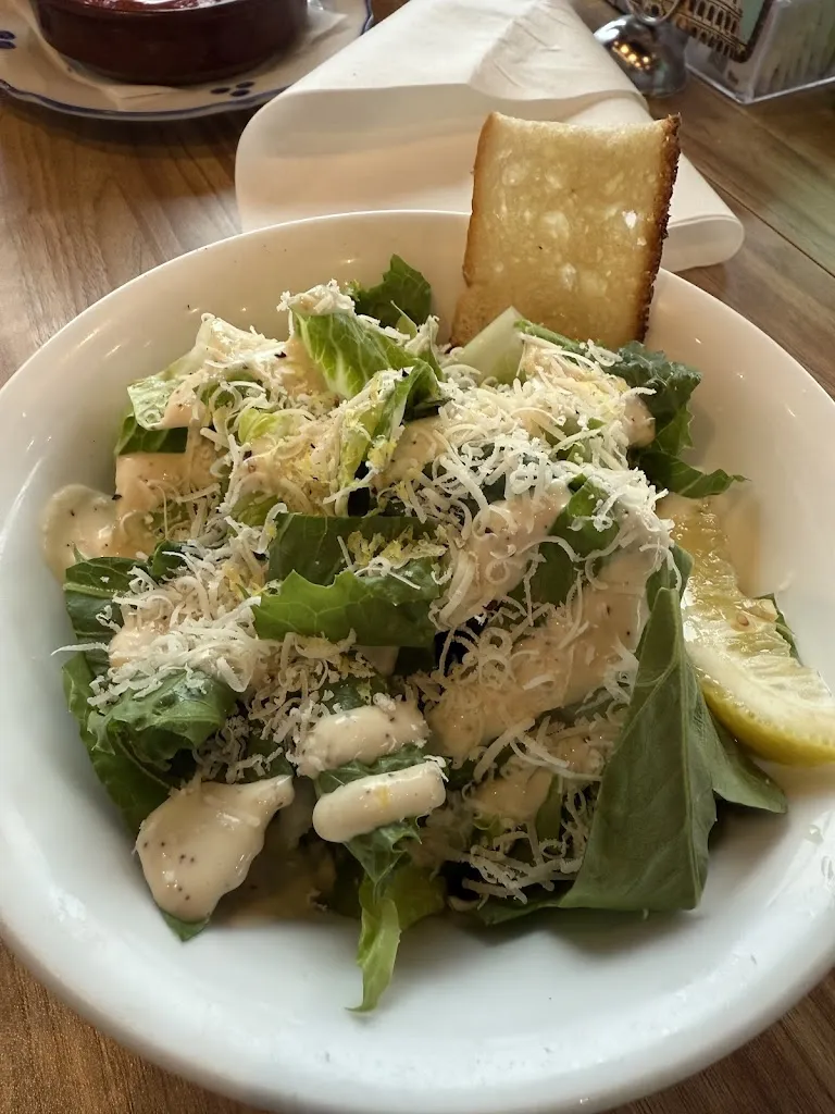 Ziad Traboulsi_Jimmi's Italian Kitchen_Napanee_avis