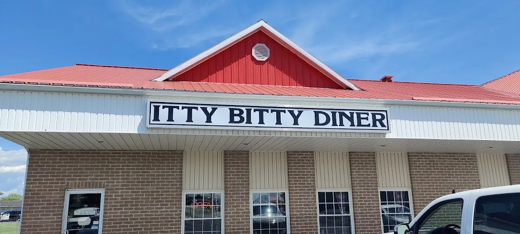 Itty Bitty Diner restaurant à Napanee Downtown