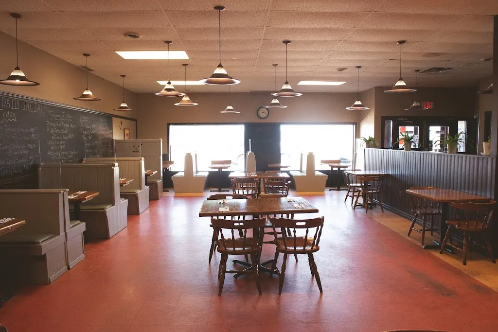 Spuds Restaurant and Catering restaurant à Napanee Downtown