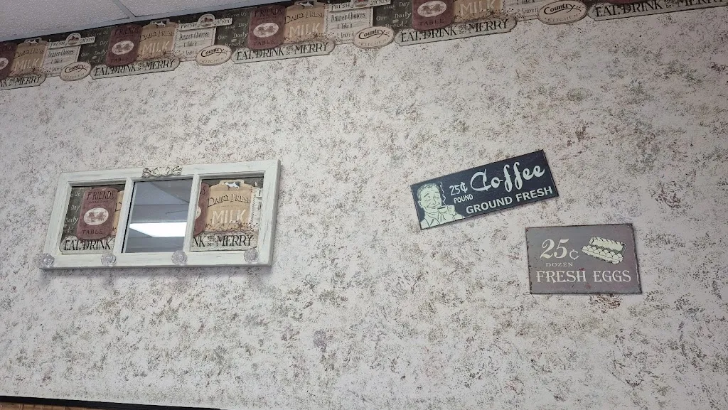Paul R_Tammy's Country Kitchen_Napanee Downtown_avis