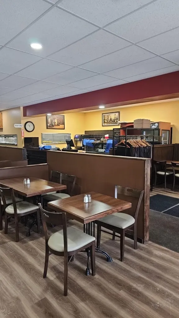 George's Dining_Morrisburg_slider_bild_3
