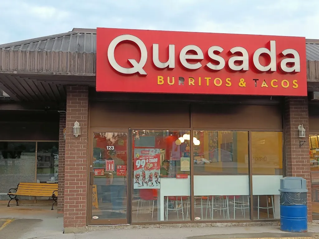 Quesada Burritos & Tacos restaurante en Morrisburg