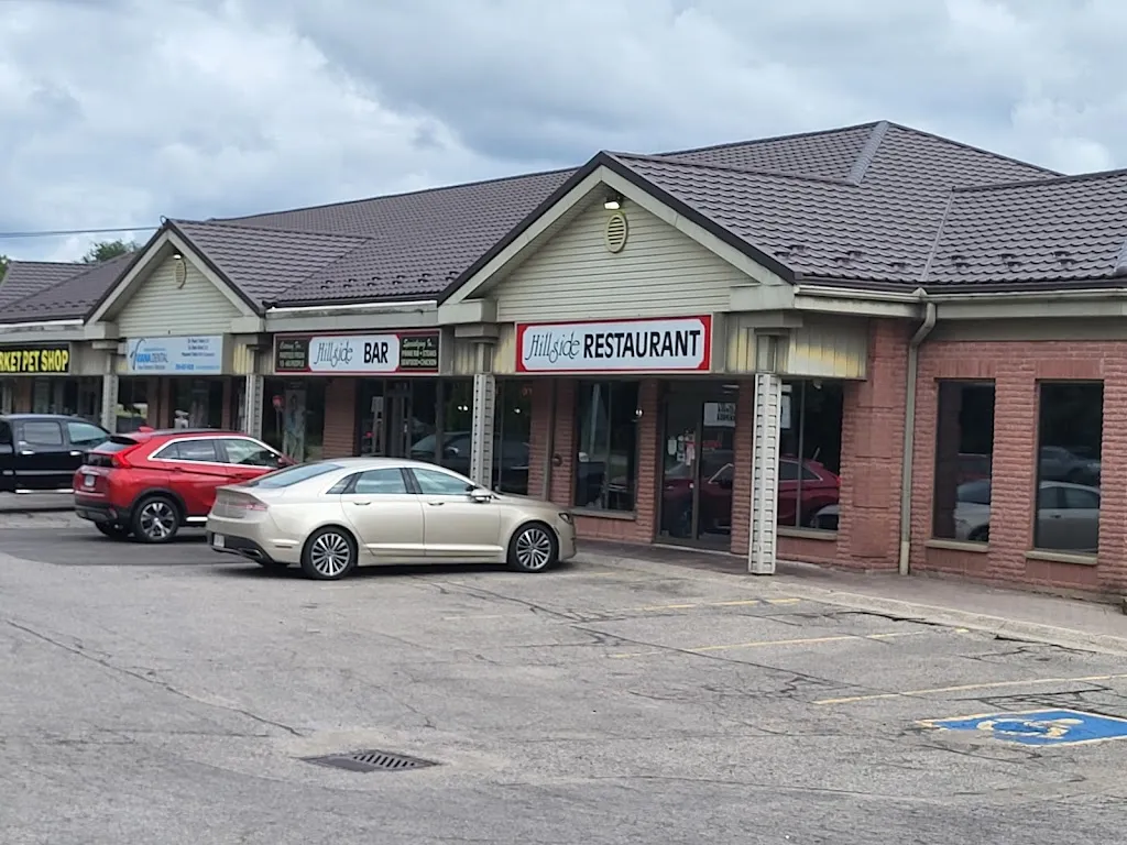 Hillside Restaurant & Pizza_Mount Brydges_slider_imagen_3