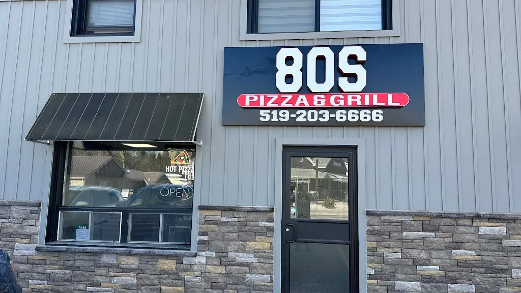 80S Pizza&Grill_Mount Brydges_slider_immagine_1