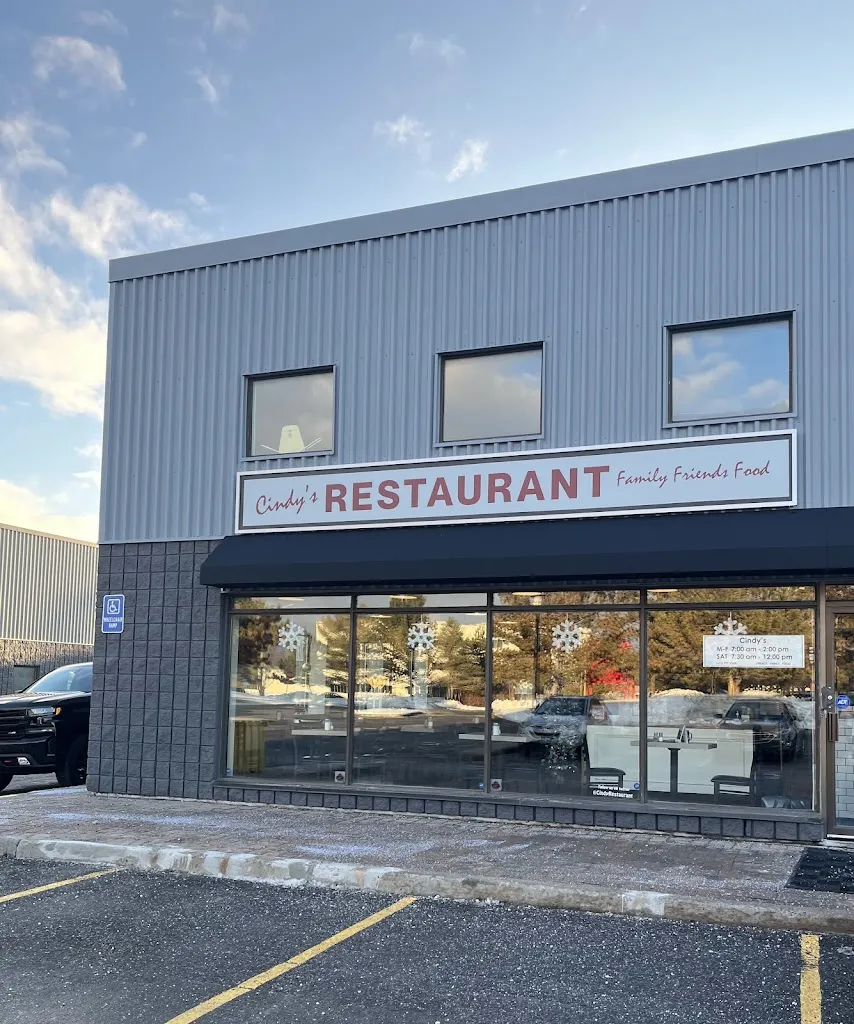 Cindy's Restaurant_Nepean_slider_imagen_1