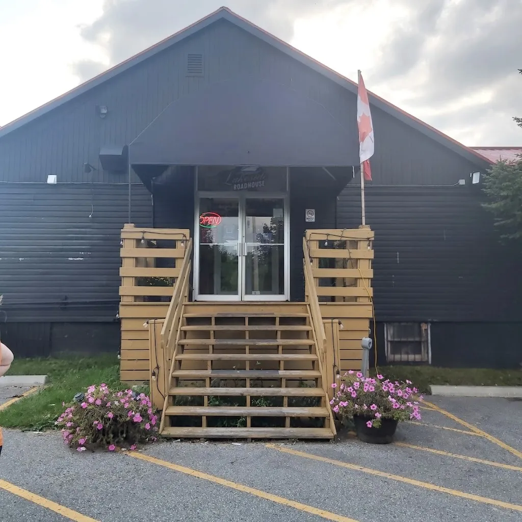 Lakeside Roadhouse_Omemee_slider_immagine_3