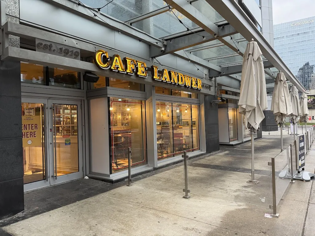Cafe Landwer ristorante a North York