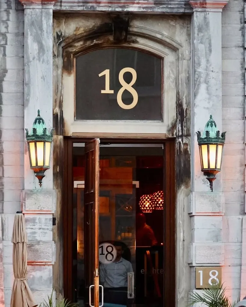 Restaurant e18hteen restaurante en Paris