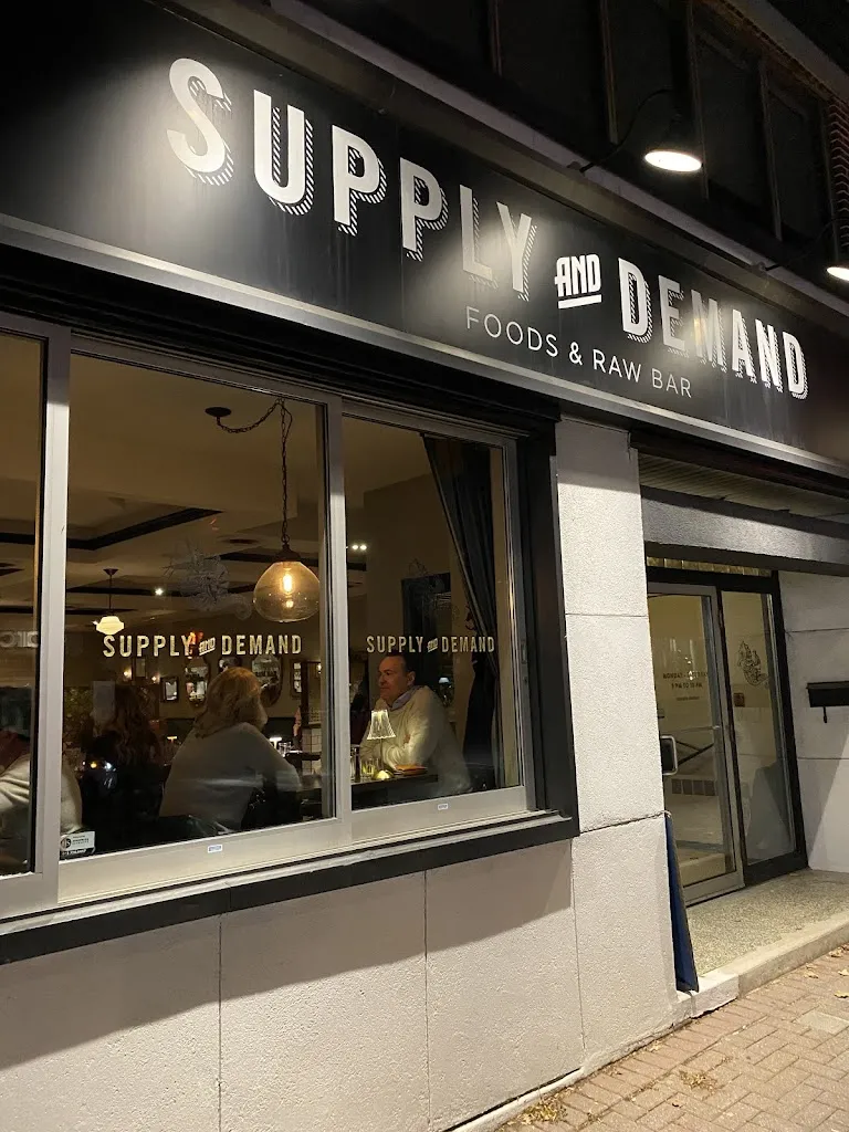 Supply and Demand_Ottawa_slider_imagen_3