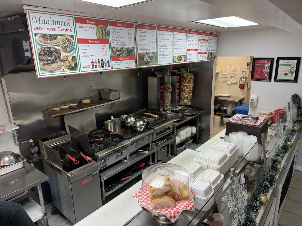 Madameek restaurante en Petawawa